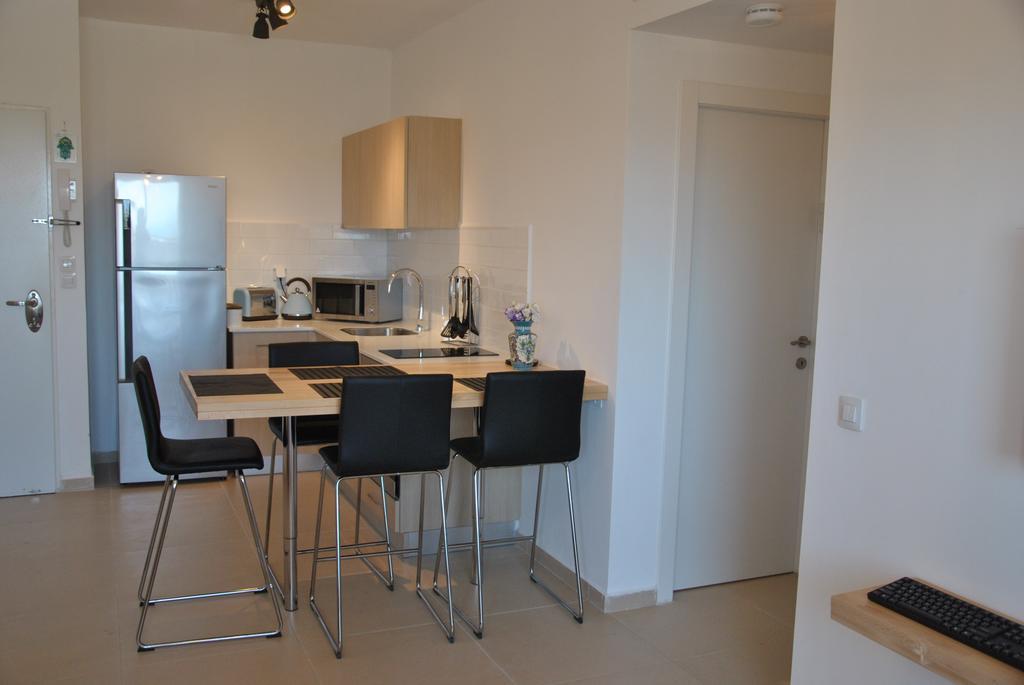 Berger's Apartment Eilat Buitenkant foto